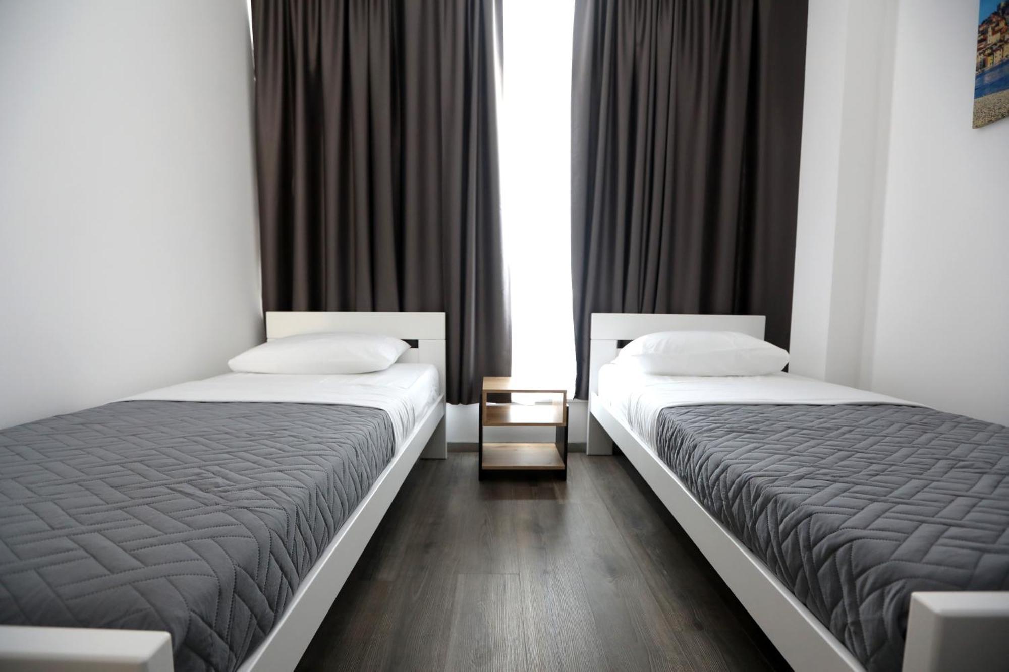 D R Apartments Σίμπενικ Εξωτερικό φωτογραφία