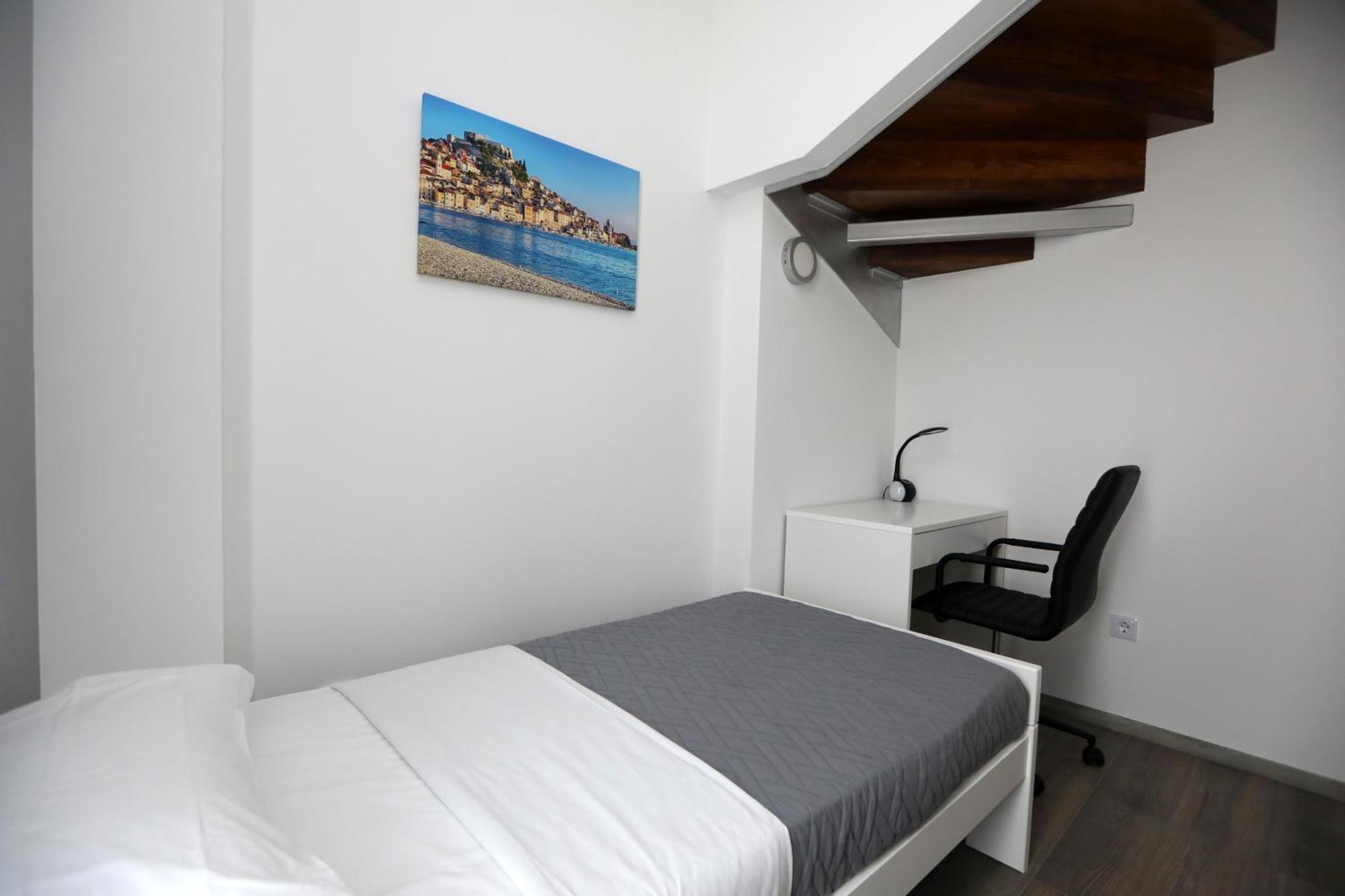 D R Apartments Σίμπενικ Εξωτερικό φωτογραφία