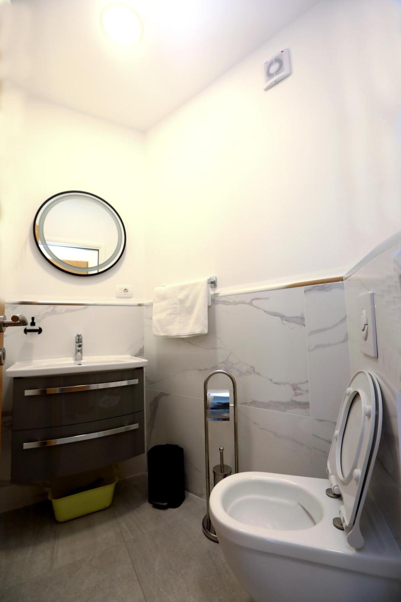 D R Apartments Σίμπενικ Εξωτερικό φωτογραφία